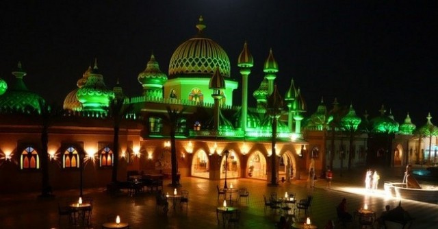 дворец "1000 и одна ночь" в Хургаде 