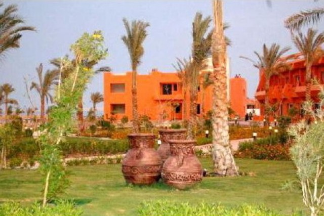 Отель AA Amwaj Hotel & Resort 5*