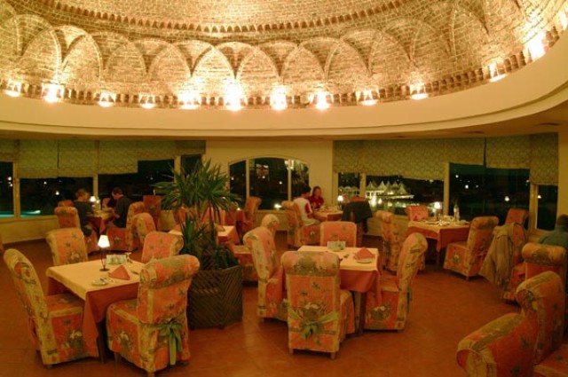  Отель Kahramana Beach Resort Marsa Alam 