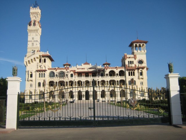 Дворец и парк Монтаза в Александрии 